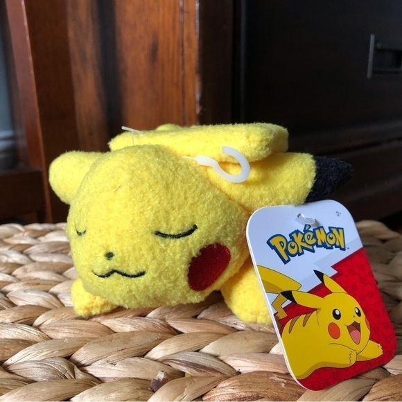 Pokemon Pikachu mini sleep buddy plush - Picture 1 of 8